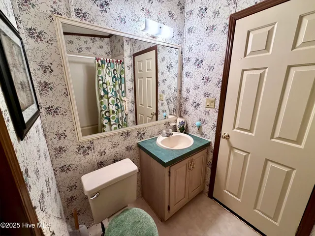 $185,000 | 230 Boyd Acres Road, Washington, NC 27889