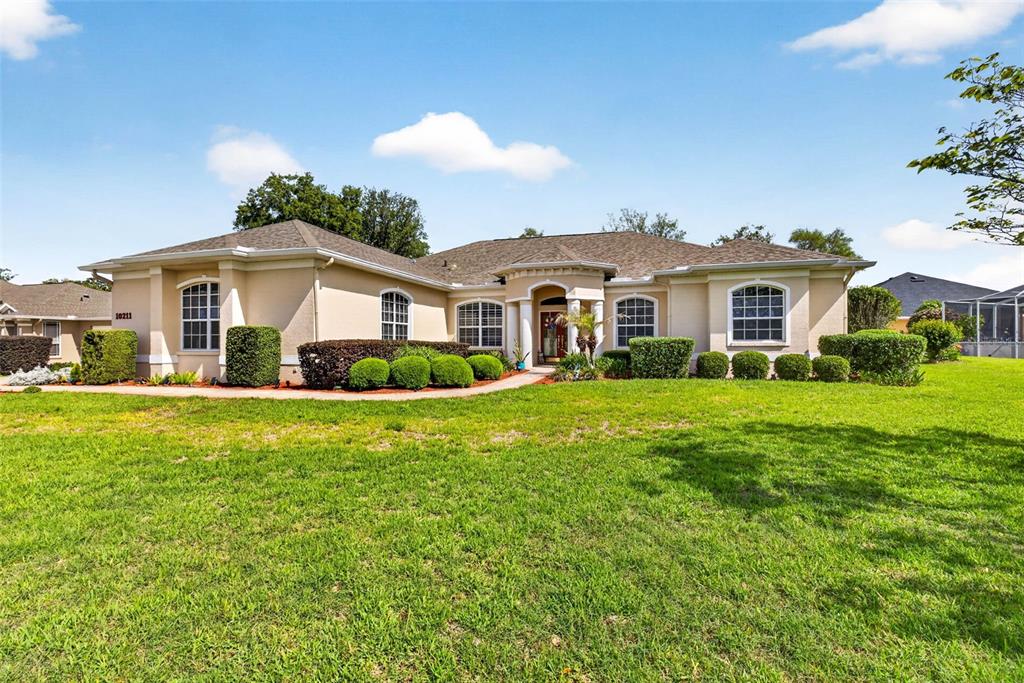 10211 Ridge Top Loop Weeki Wachee, FL 34613 - Photo 2 of 76