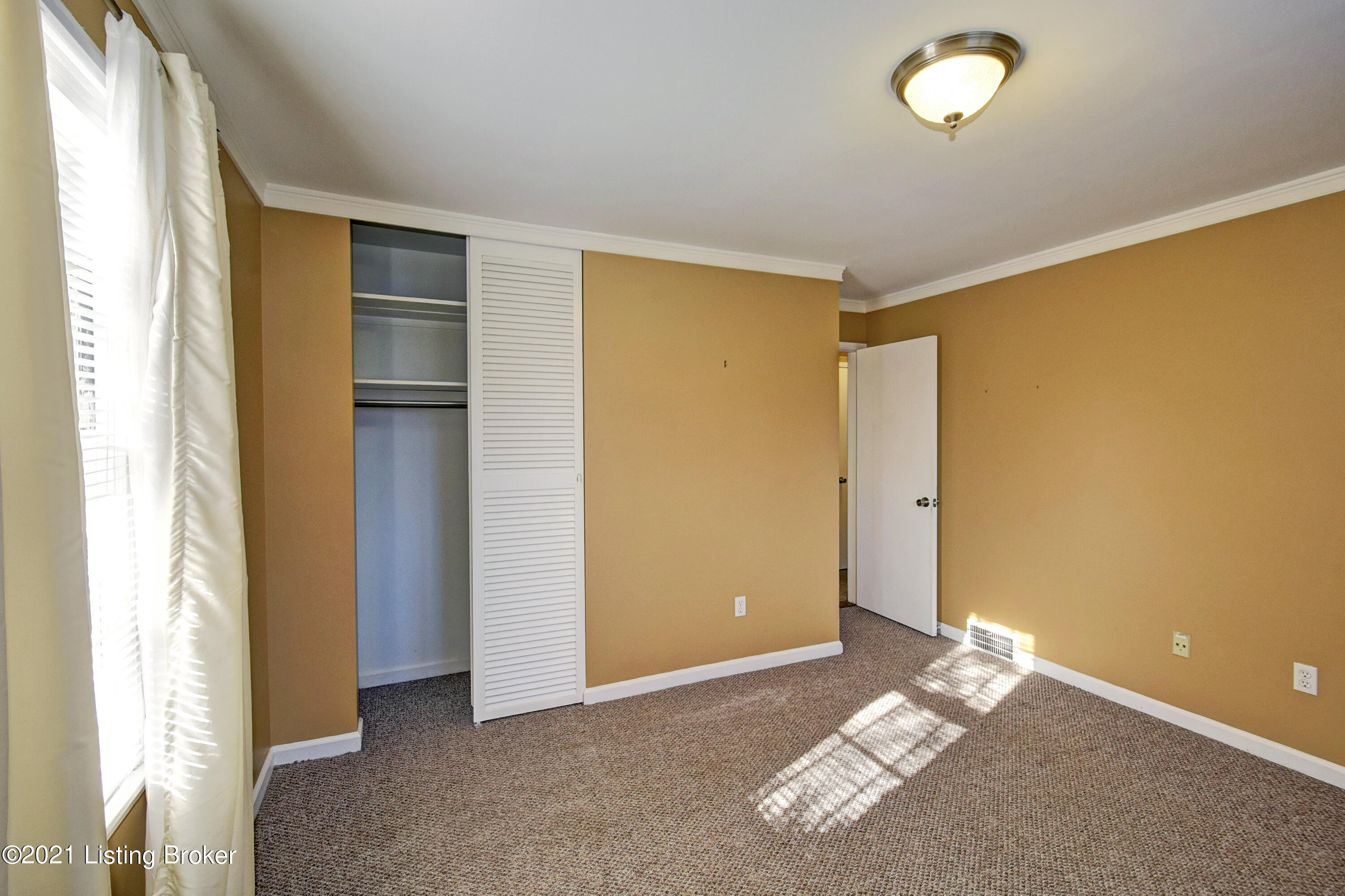 330 Brunswick Road Louisville, KY 40207 - Photo 17 of 32 Bedroom