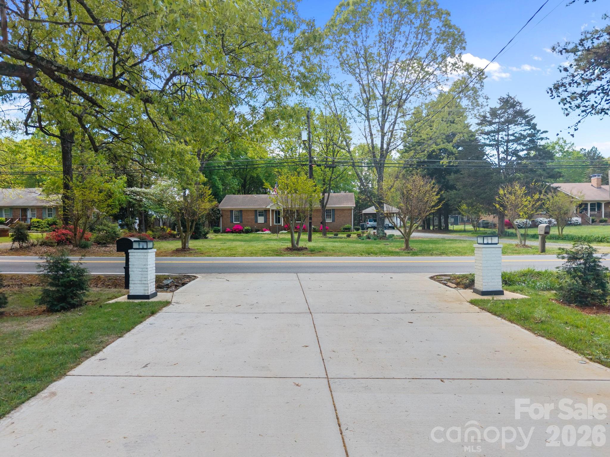 12930 Hamilton Road Charlotte, NC 28273 - Photo 4 of 44