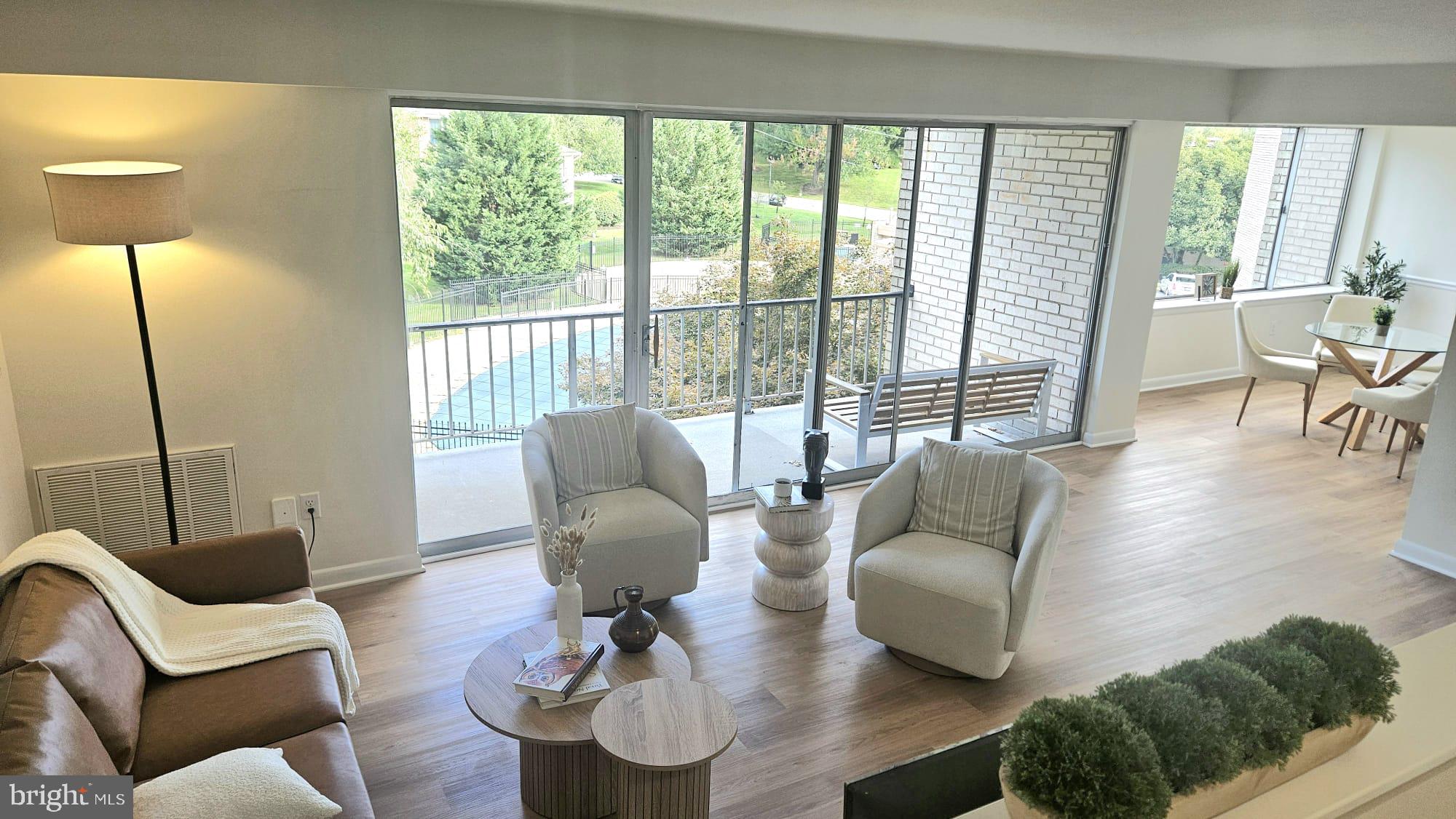 2515 Baltimore Road, Unit 25155 Rockville, MD 20853 - Photo 3 of 25 Spacious living room