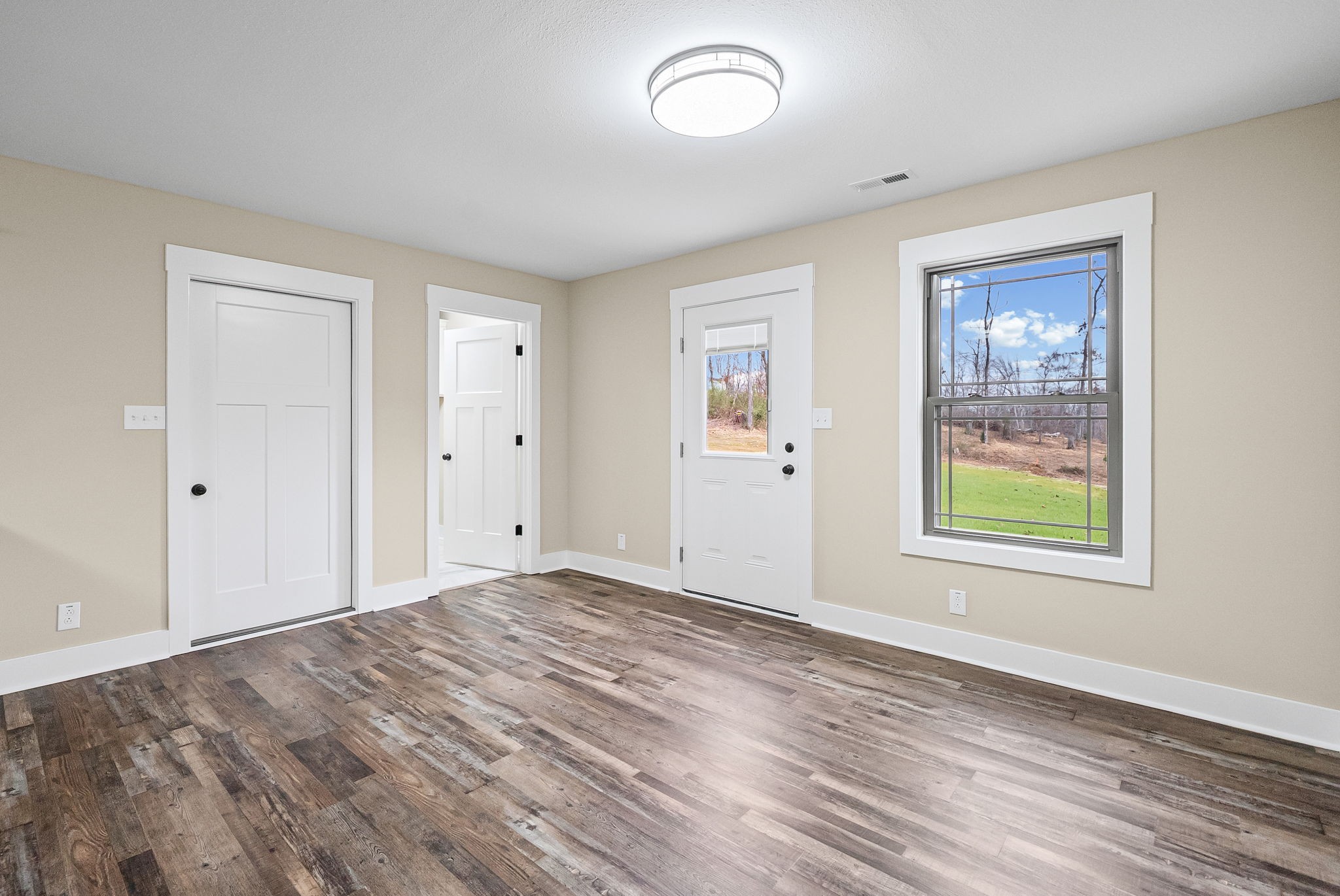 940 Palmyra Road Clarksville, TN 37040 - Photo 14 of 37 Gallery Image 14