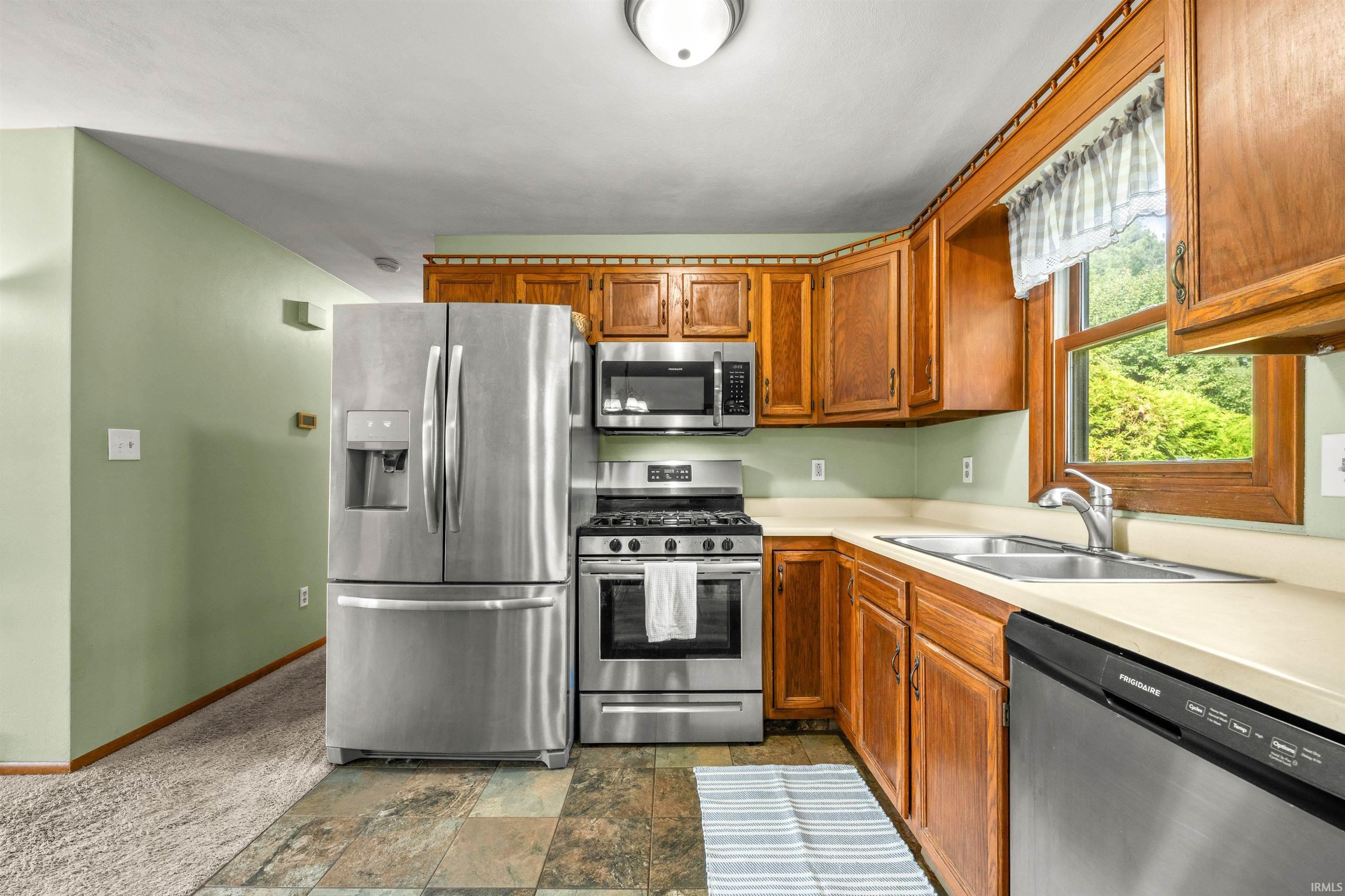 53261 Spring Court Granger, IN 46530 - Photo 15 of 50 Gallery Image 15