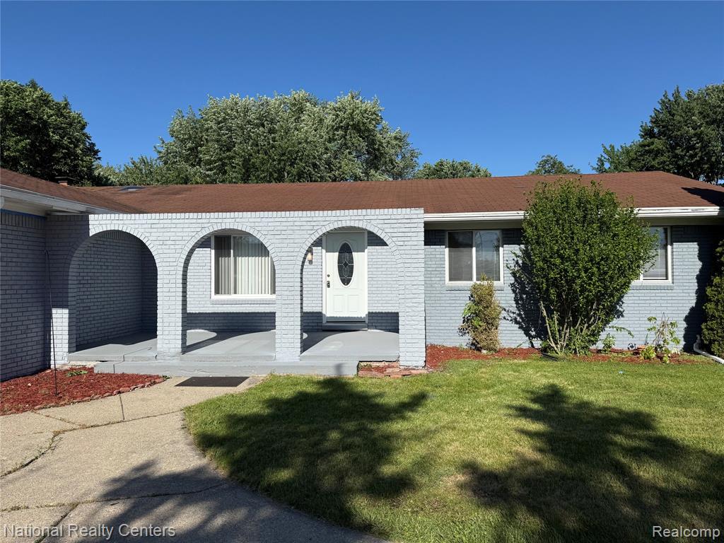 37625 Ryan Road Sterling Heights, MI 48310 - Photo 4 of 30