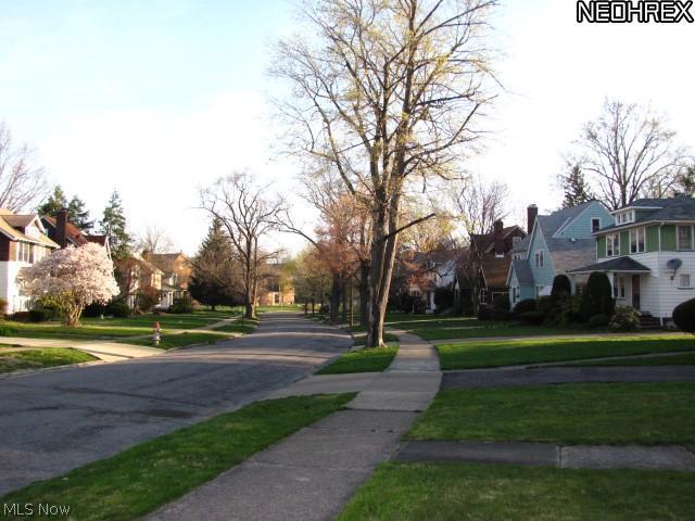 983 Oxford Road Cleveland Heights, OH 44121 - Photo 23 of 23 Street View