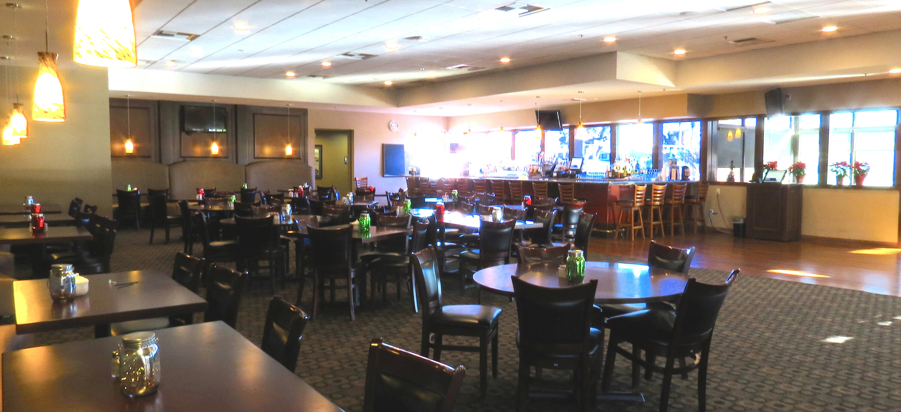 73404 Haystack Mountain Drive Palm Desert, CA 92260 - Photo 33 of 40 7 Restaurant 2