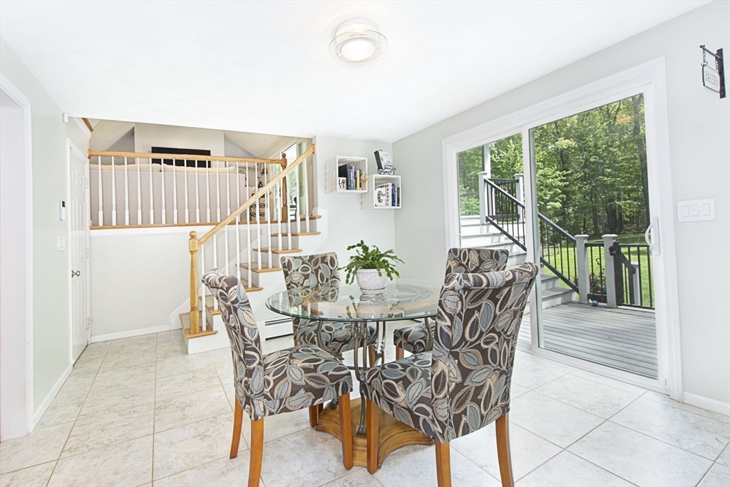 8 Upton Street Dunstable, MA 01827 - Photo 19 of 39