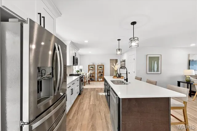 $425,000 | 2838 Flintwood Drive, St. Louis, MO 63129