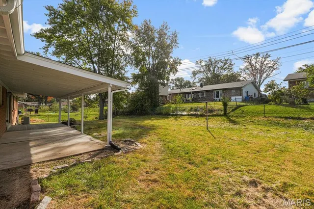 $425,000 | 2838 Flintwood Drive, St. Louis, MO 63129