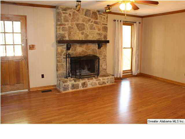 1520 Caribbean Circle Alabaster, AL 35007 - Photo 9 of 32