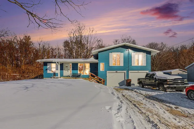 $300,000 | 1315 South Hanover Street, Hastings, MI 49058