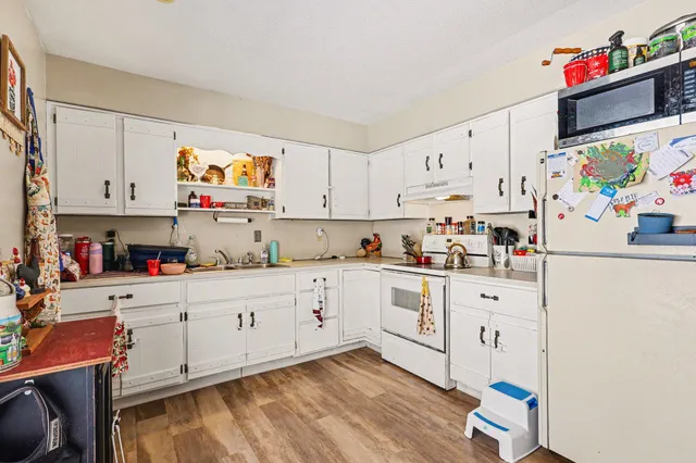 $300,000 | 1315 South Hanover Street, Hastings, MI 49058