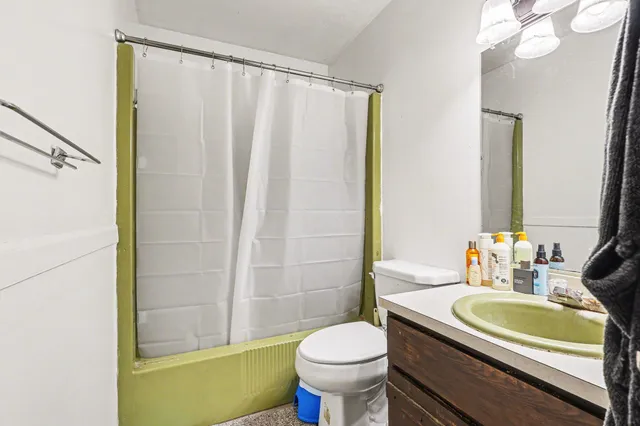 $300,000 | 1315 South Hanover Street, Hastings, MI 49058