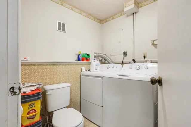 $300,000 | 1315 South Hanover Street, Hastings, MI 49058