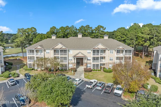 $275,900 | 260 Woodlands Way, Unit 13, Calabash, NC 28467