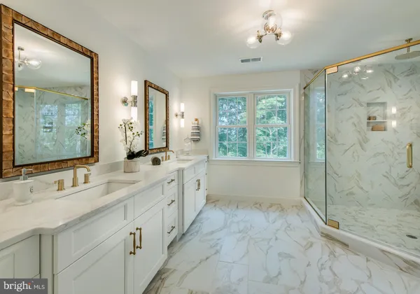 $1,800,000 | 257 Glen Mills Road, Unit B, Glen Mills, PA 19342