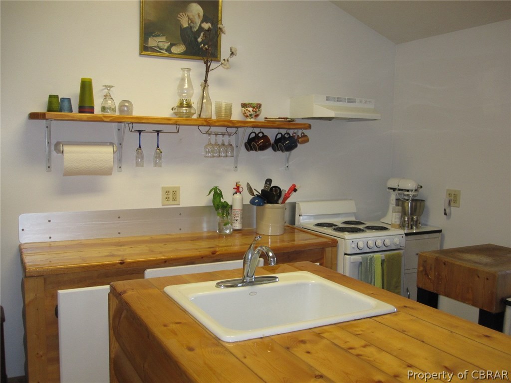 3937 Lombardy Road Mascot, VA 23108 - Photo 6 of 28 Gallery Image 6
