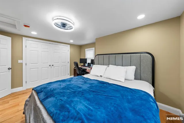 $749,000 | 1667 Ardsley Court, Teaneck, NJ 07666