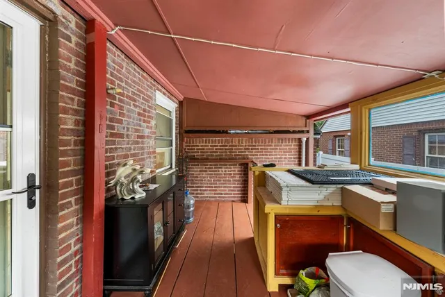 $749,000 | 1667 Ardsley Court, Teaneck, NJ 07666