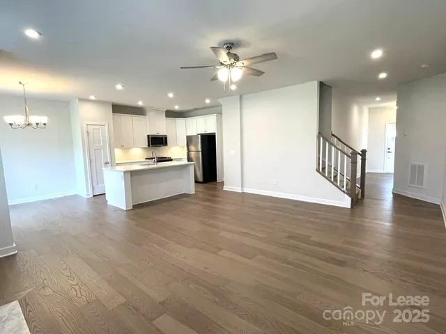 $2,100 | 10476 Dalton Woods Court Northwest, Huntersville, NC 28078