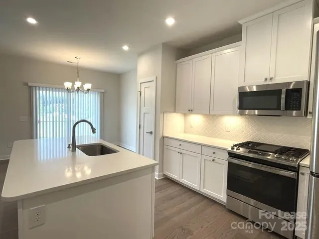 $2,100 | 10476 Dalton Woods Court Northwest, Huntersville, NC 28078