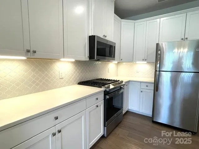 $2,100 | 10476 Dalton Woods Court Northwest, Huntersville, NC 28078