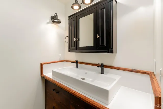 $349,000 | 25053 Robin Circle, Willits, CA 95490