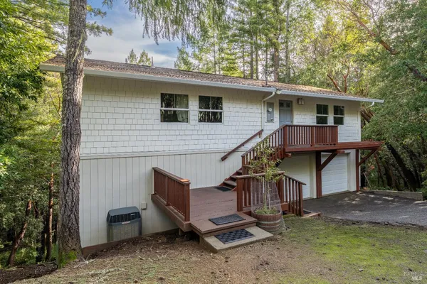 $339,000 | 25053 Robin Circle, Willits, CA 95490