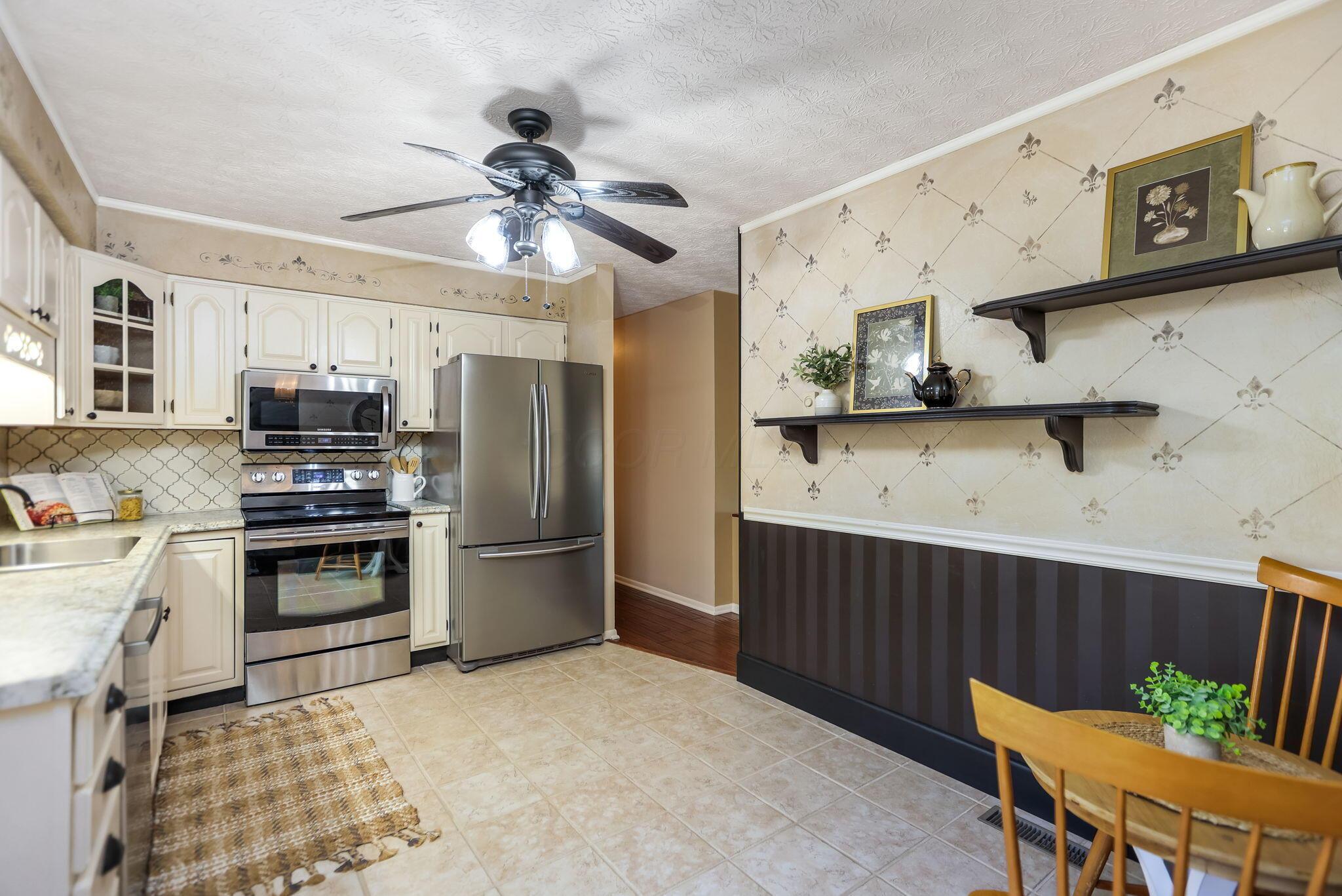 5038 Deeds Road Southwest Granville, OH 43023 - Photo 15 of 44 Kitchen