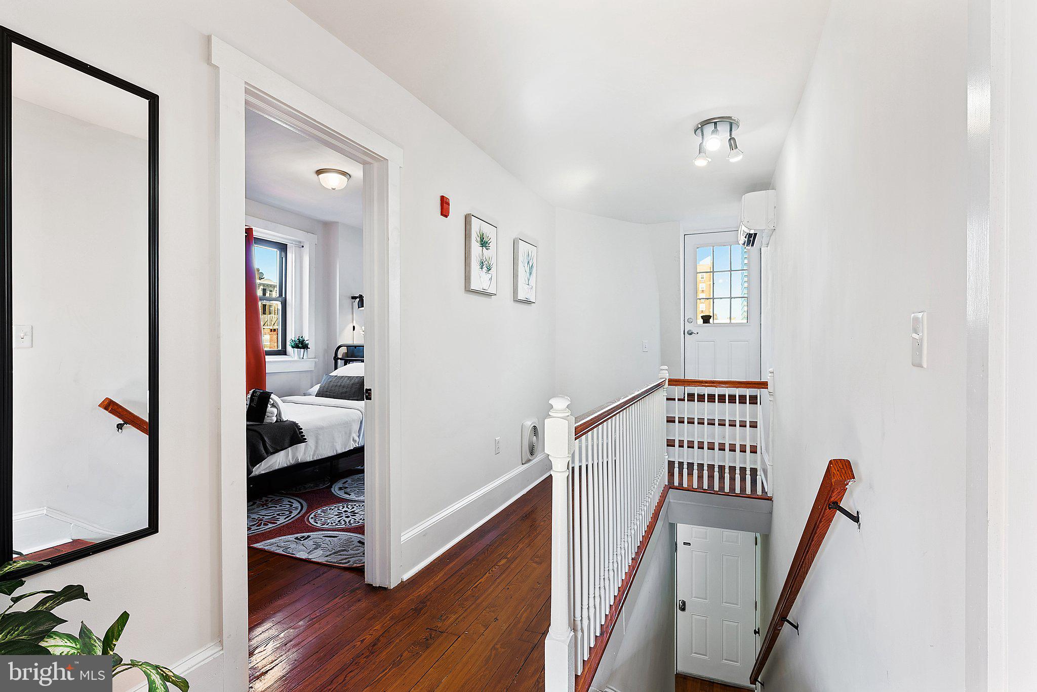 2134 Locust Street, Unit 4R Philadelphia, PA 19103 - Photo 15 of 30