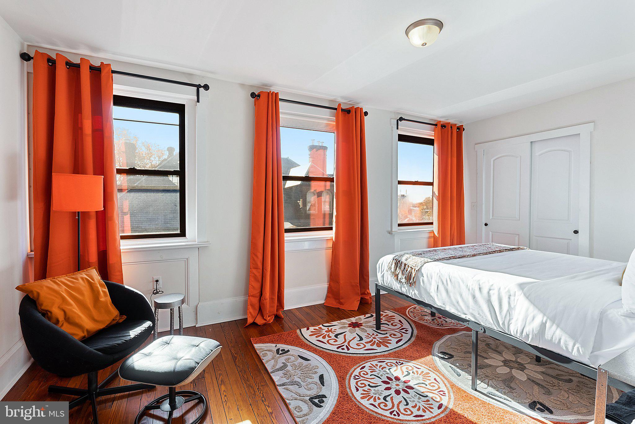 2134 Locust Street, Unit 4R Philadelphia, PA 19103 - Photo 19 of 30
