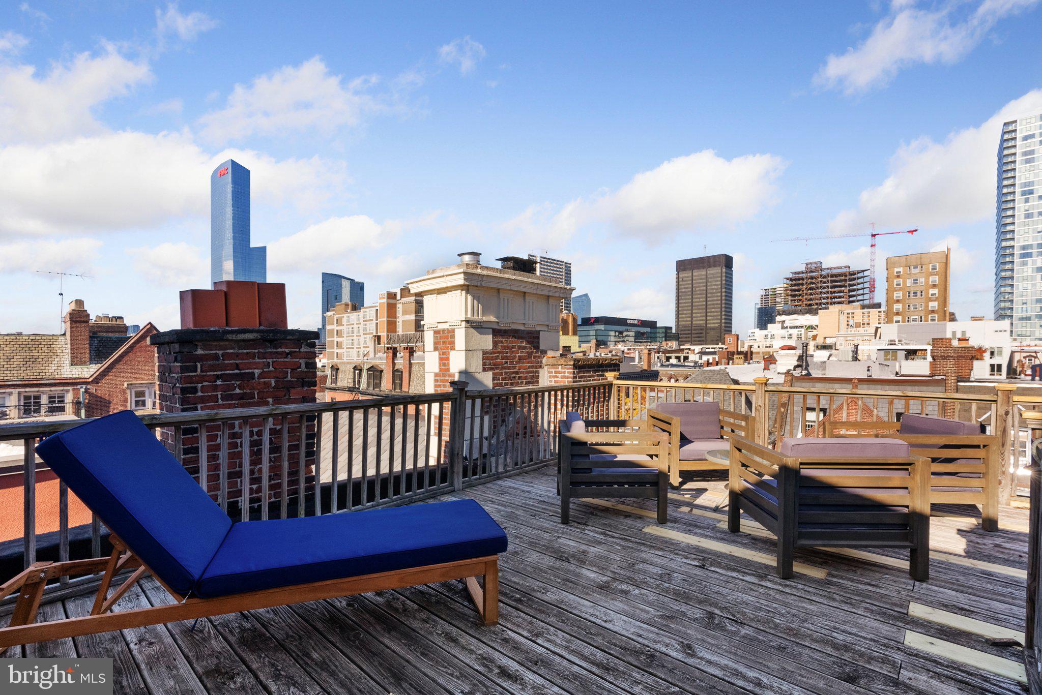 2134 Locust Street, Unit 4R Philadelphia, PA 19103 - Photo 26 of 30