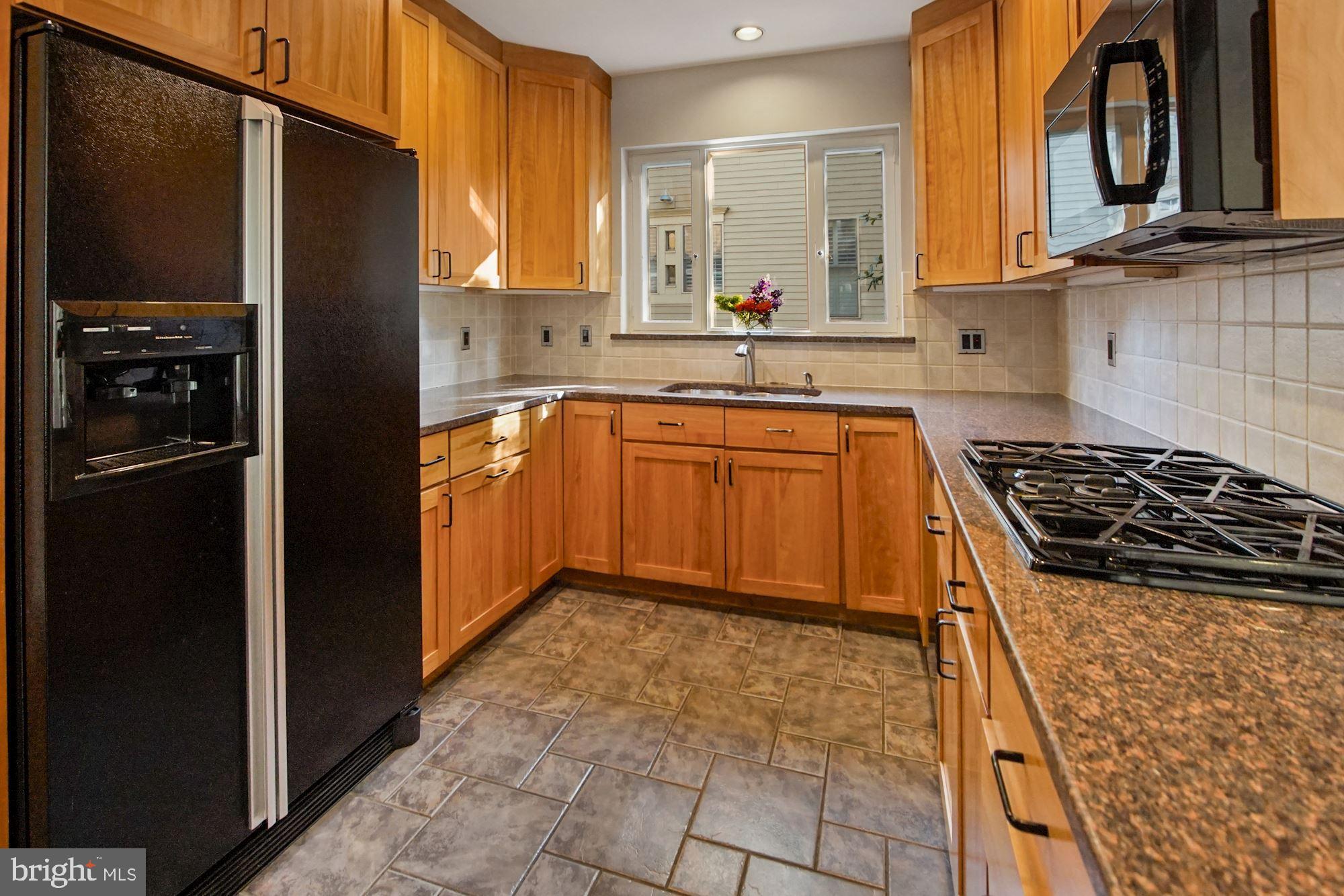 8119 Flower Avenue Takoma Park, MD 20912 - Photo 17 of 49