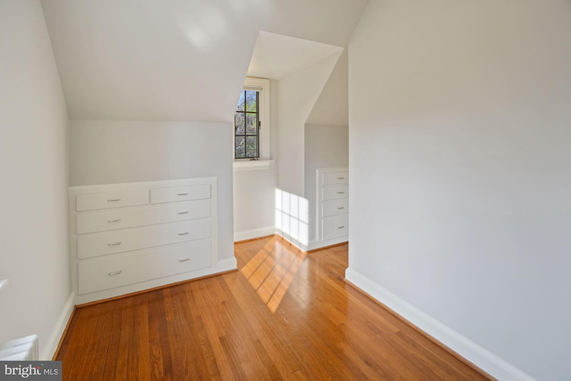 8119 Flower Avenue Takoma Park, MD 20912 - Photo 26 of 49