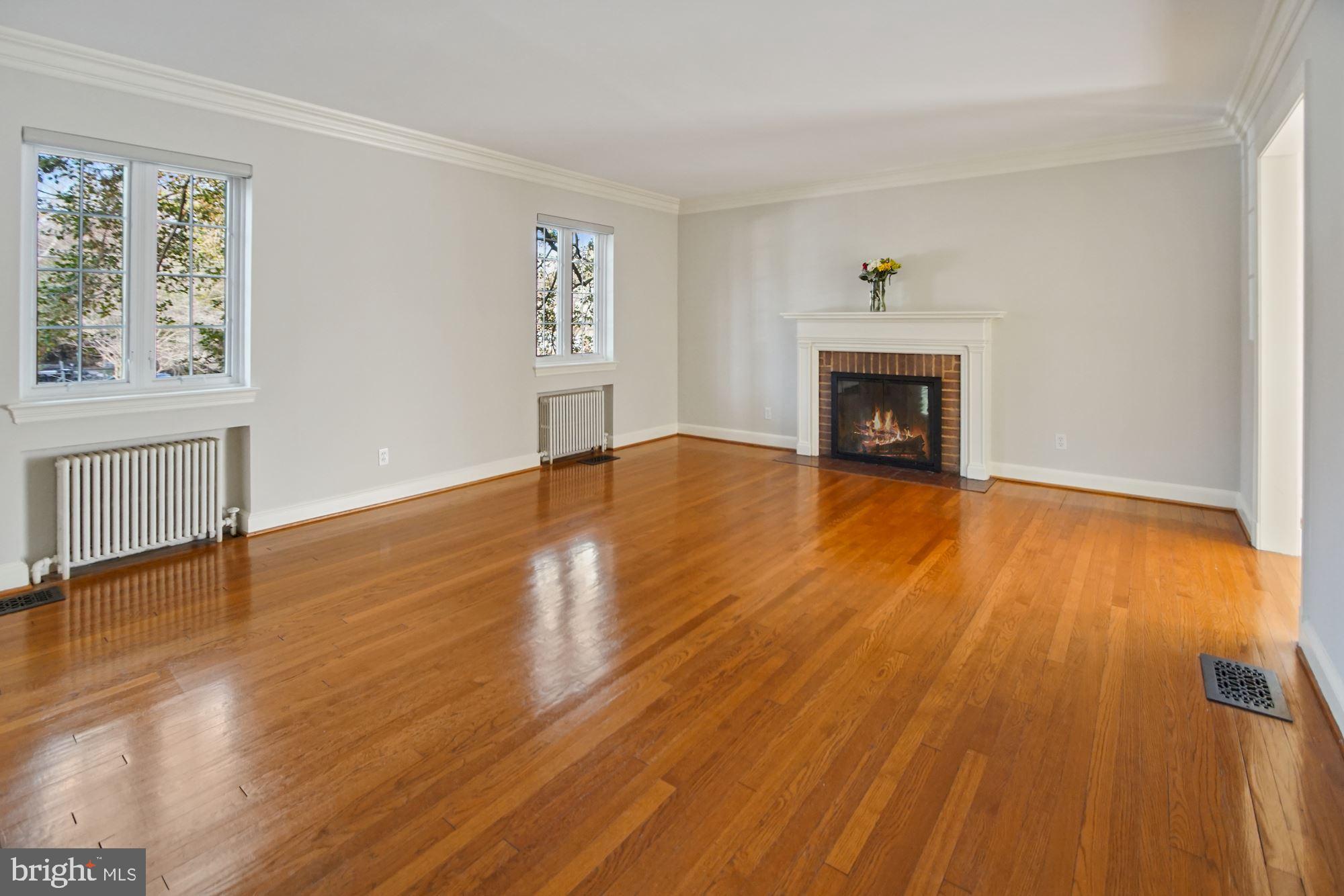 8119 Flower Avenue Takoma Park, MD 20912 - Photo 7 of 49