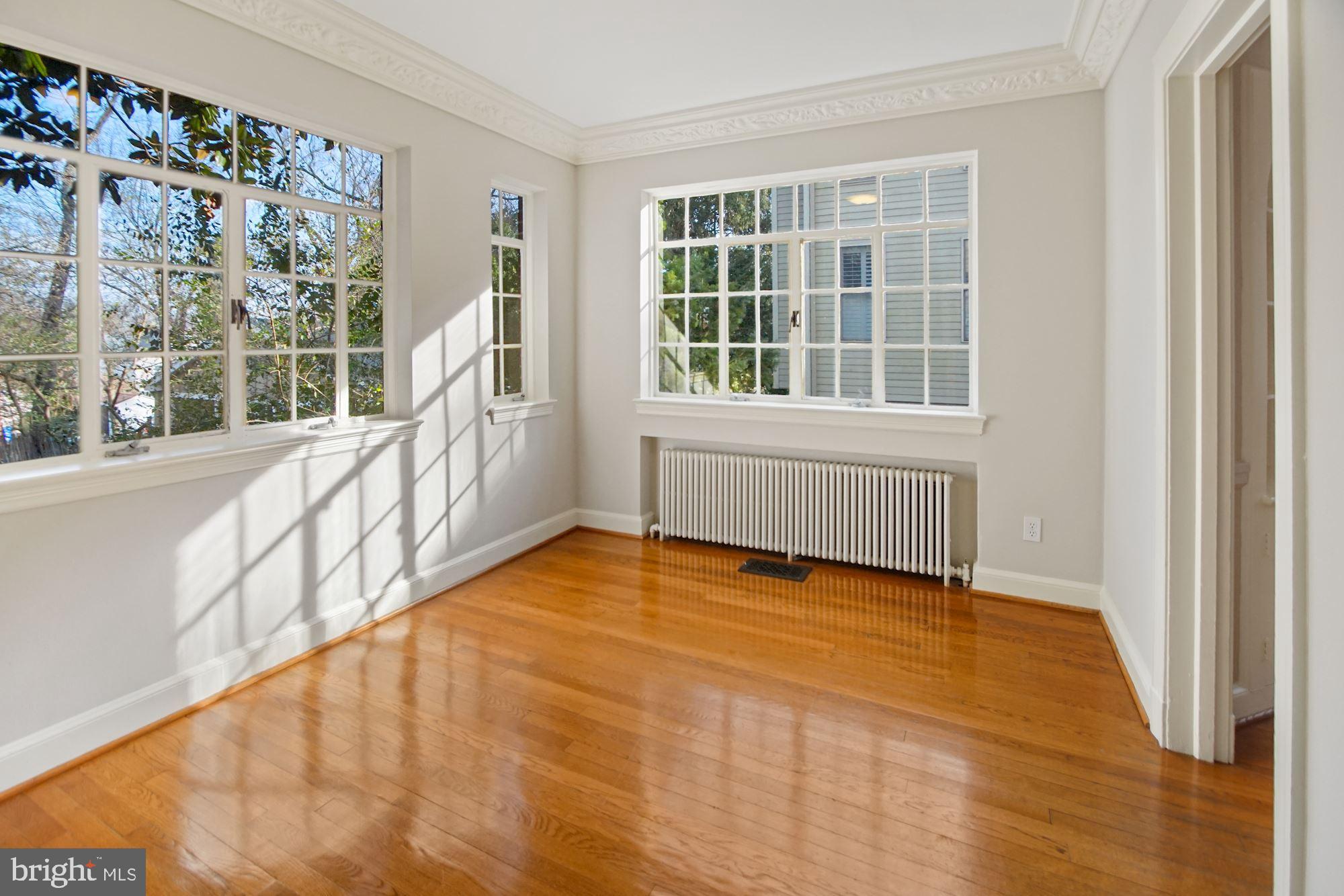 8119 Flower Avenue Takoma Park, MD 20912 - Photo 10 of 49