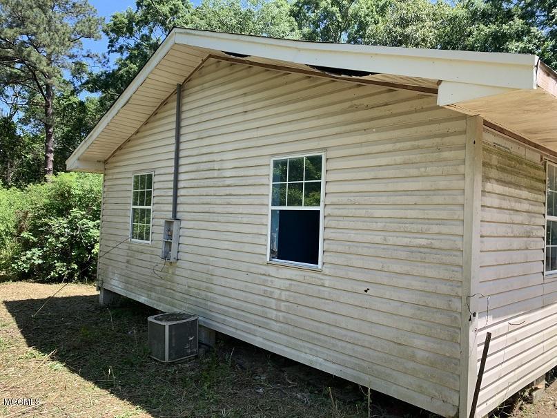 300 Ridge Road Perkinston, MS 39573 - Photo 12 of 13 Left