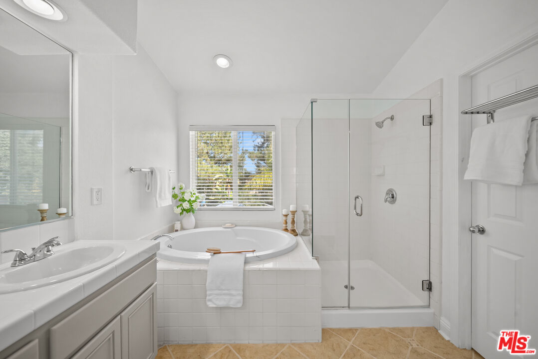 25656 Lewis Way Stevenson Ranch, CA 91381 - Photo 43 of 56