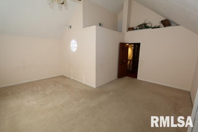 2323 North Prospect Road Peoria, IL 61603 - Photo 21 of 36 Gallery Image 21