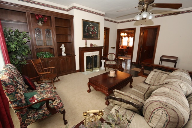 2323 North Prospect Road Peoria, IL 61603 - Photo 8 of 36 Gallery Image 8