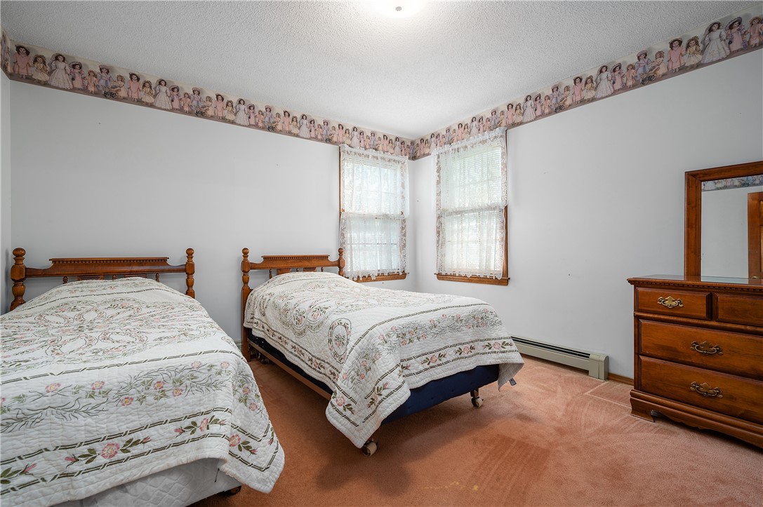 54 Scarborough Road Cumberland, RI 02864 - Photo 13 of 23 Gallery Image 13