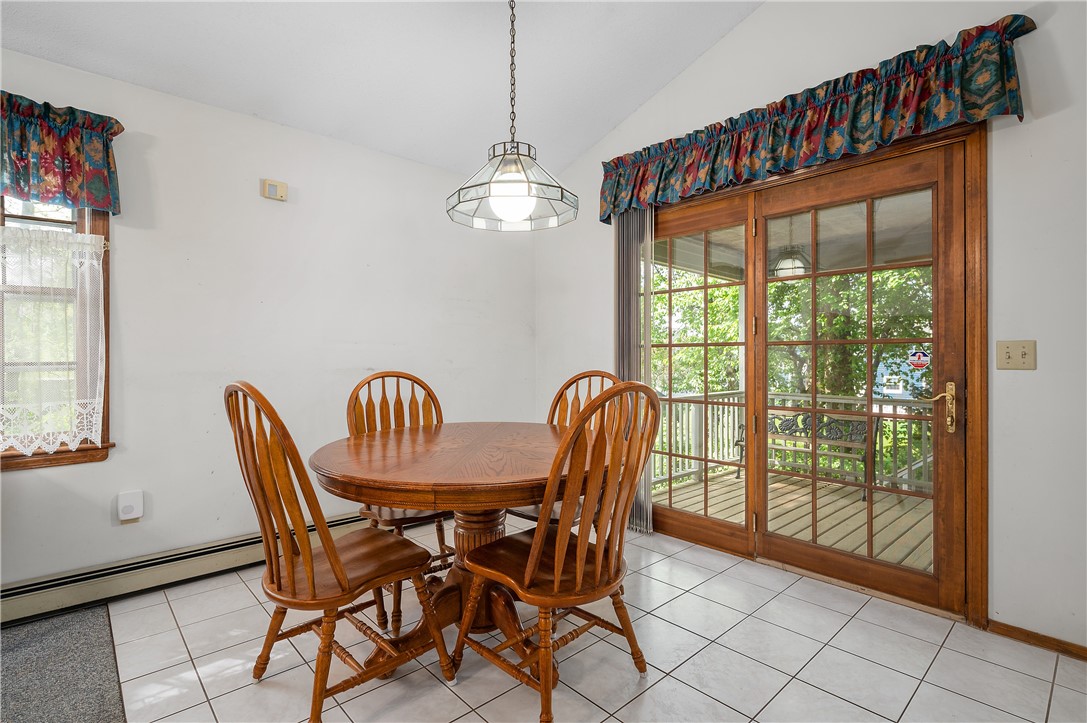 54 Scarborough Road Cumberland, RI 02864 - Photo 10 of 23 Gallery Image 10