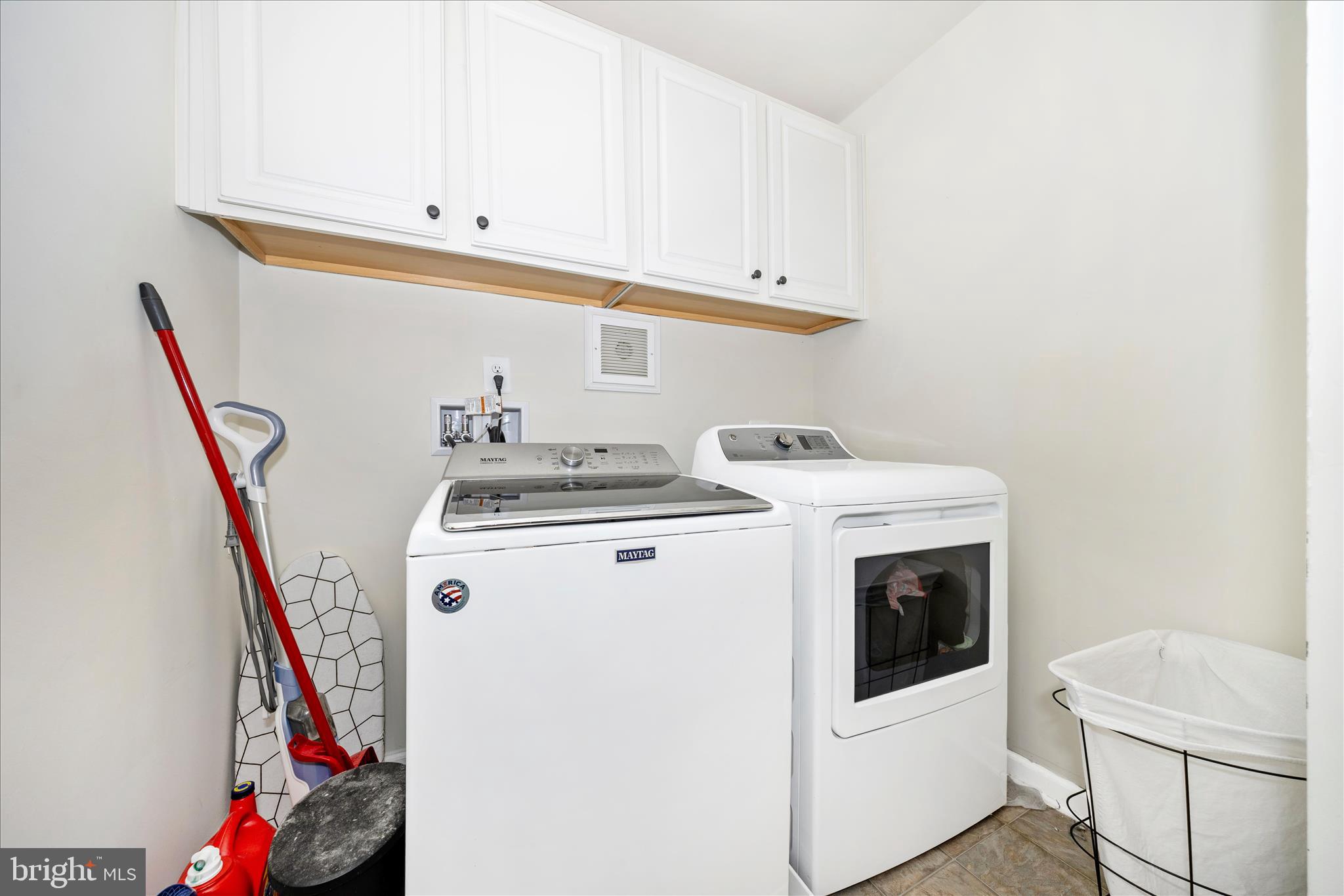 6142 Murray Terrace Frederick, MD 21703 - Photo 23 of 49 Laundry room