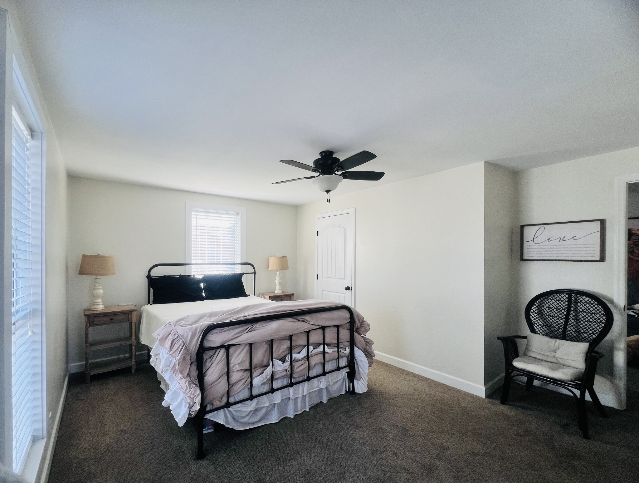 100 Locust Street Alexandria, TN 37012 - Photo 20 of 21 a bedroom with a bed and a lamp