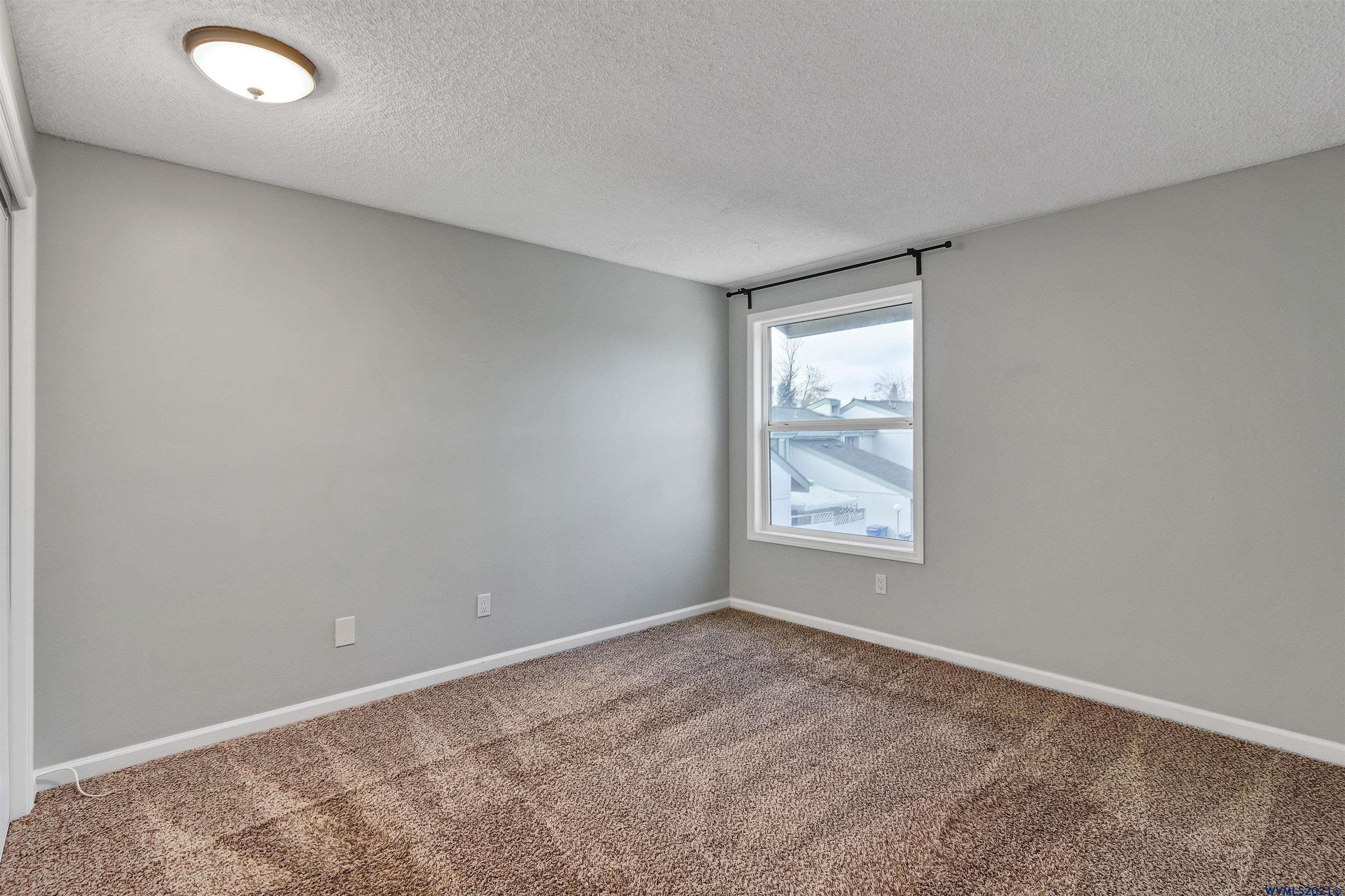 3868 Auburn Road Northeast Salem, OR 97301 - Photo 19 of 34