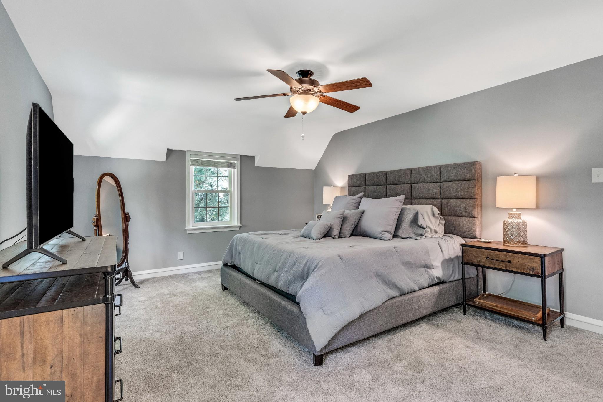 560 Baeder Road Jenkintown, PA 19046 - Photo 21 of 45 MAIN BEDROOM SUITE
