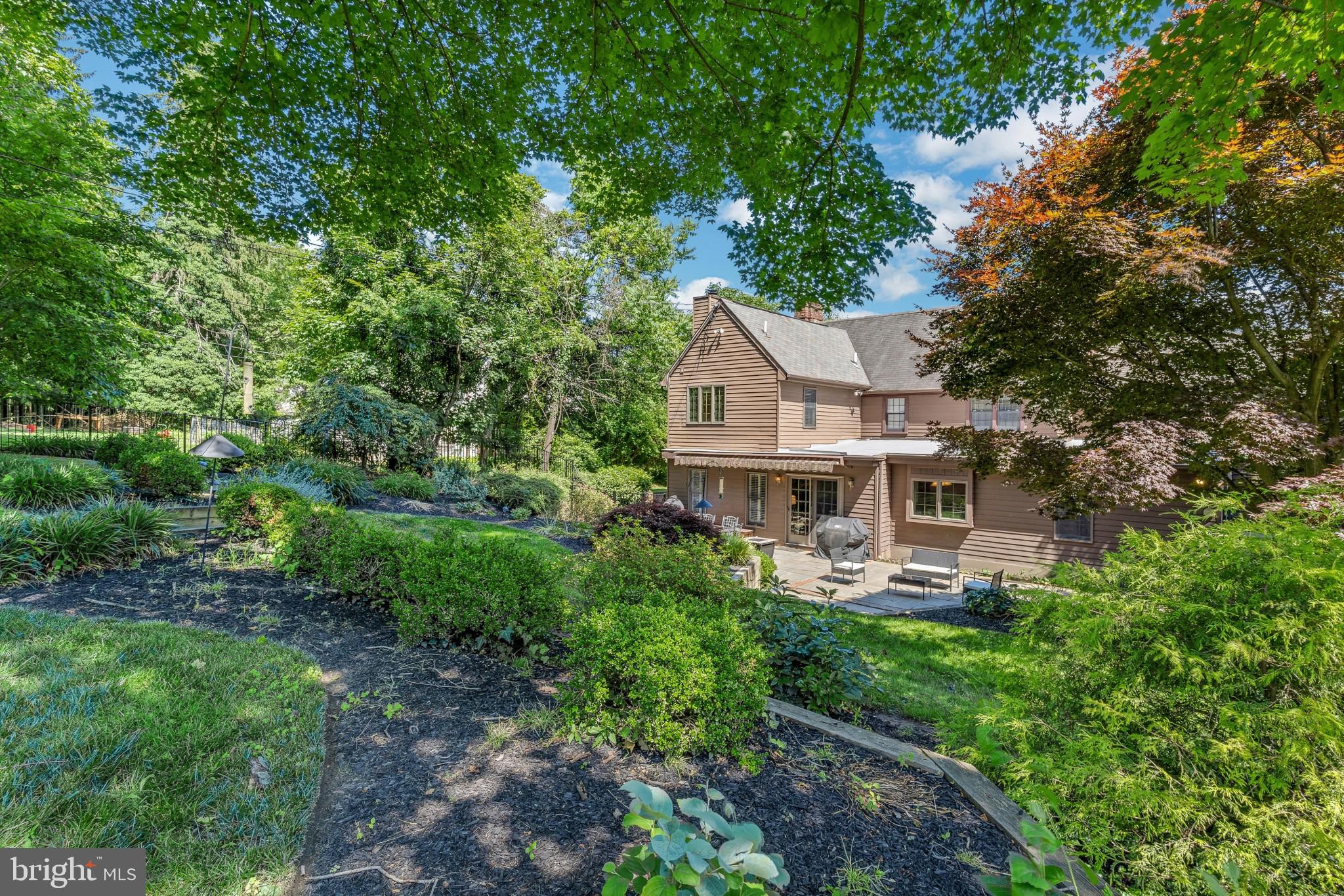 560 Baeder Road Jenkintown, PA 19046 - Photo 34 of 45 BEAUTIFUL LANDSCAPING