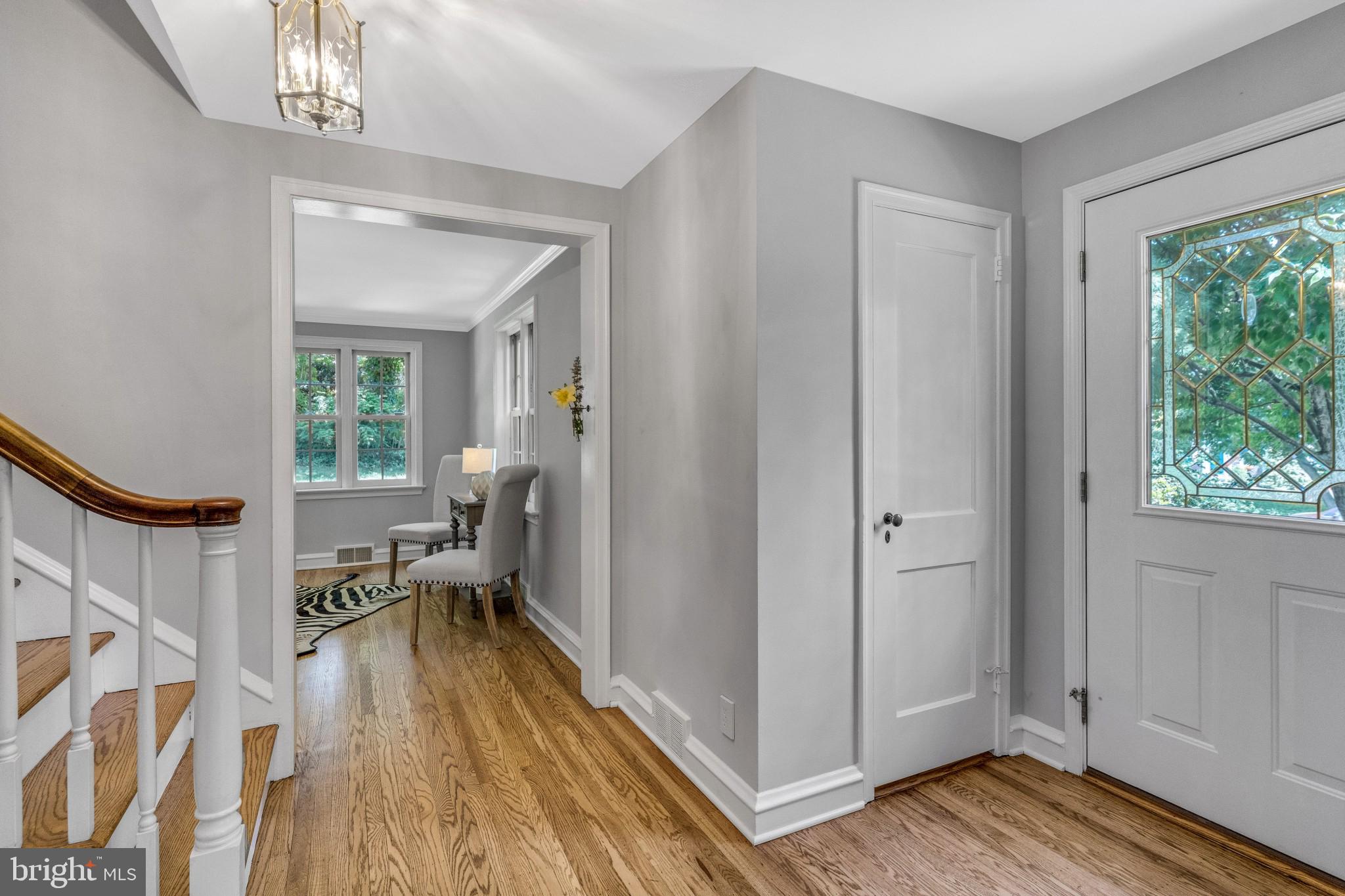 560 Baeder Road Jenkintown, PA 19046 - Photo 5 of 45 FOYER