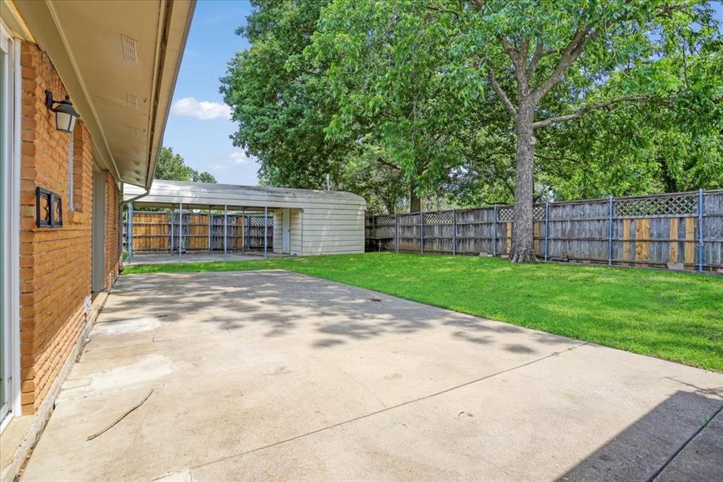 429 West Lamberth Road Sherman, TX 75092 - Photo 22 of 26