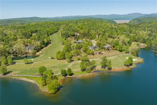 $395,500 | 249 Long Cove Court, Sunset, SC 29685